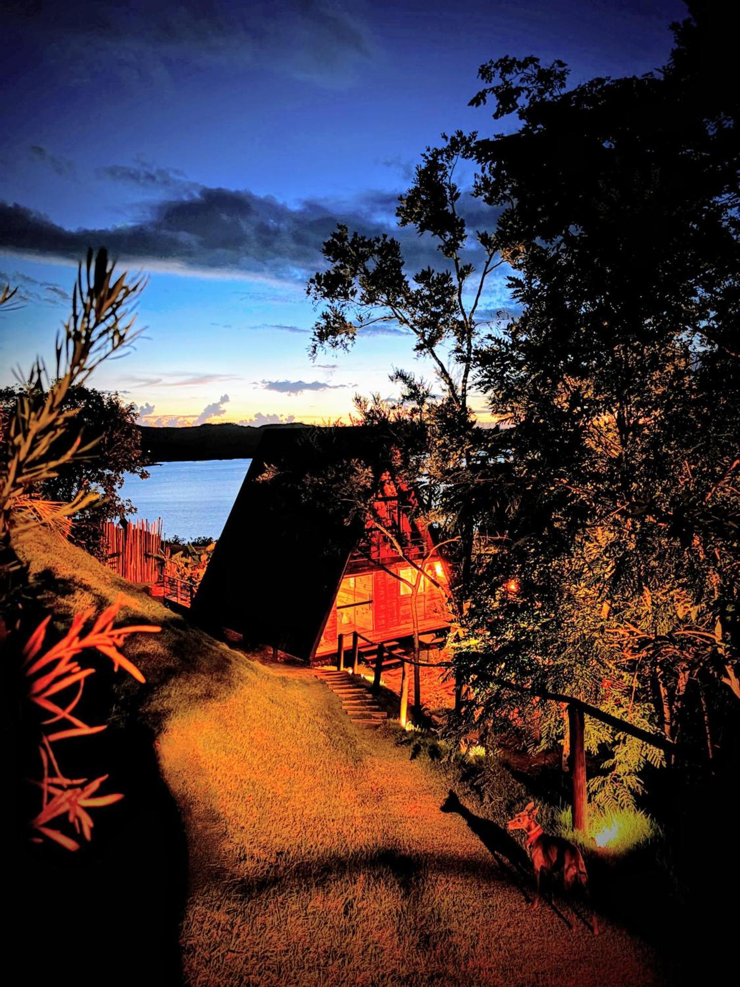 Chale Recanto - Ofuro, Banheira, Vista, Cachoeira E Lago Alexania Buitenkant foto